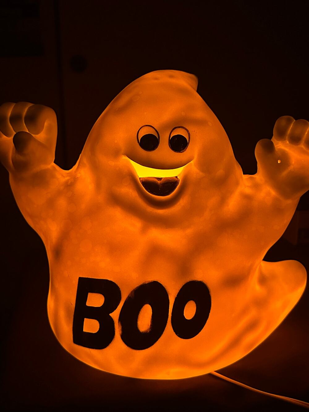 Vintage 1998 BOO Ghost Light Up Halloween Blow Mold Lamp 12" Corded